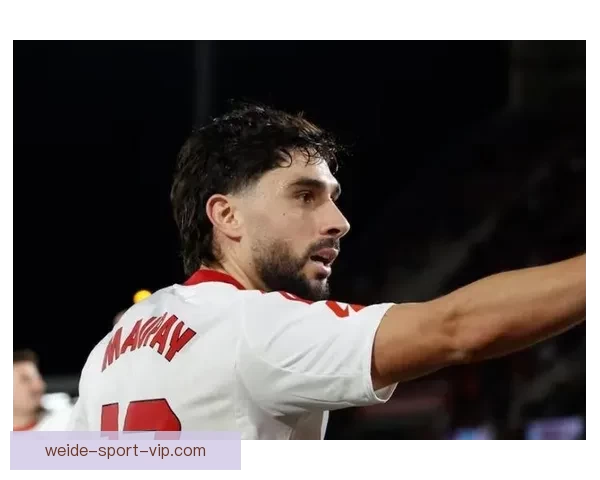 塞维新帅上任三把火弃用冬窗唯一引援莫派引关注